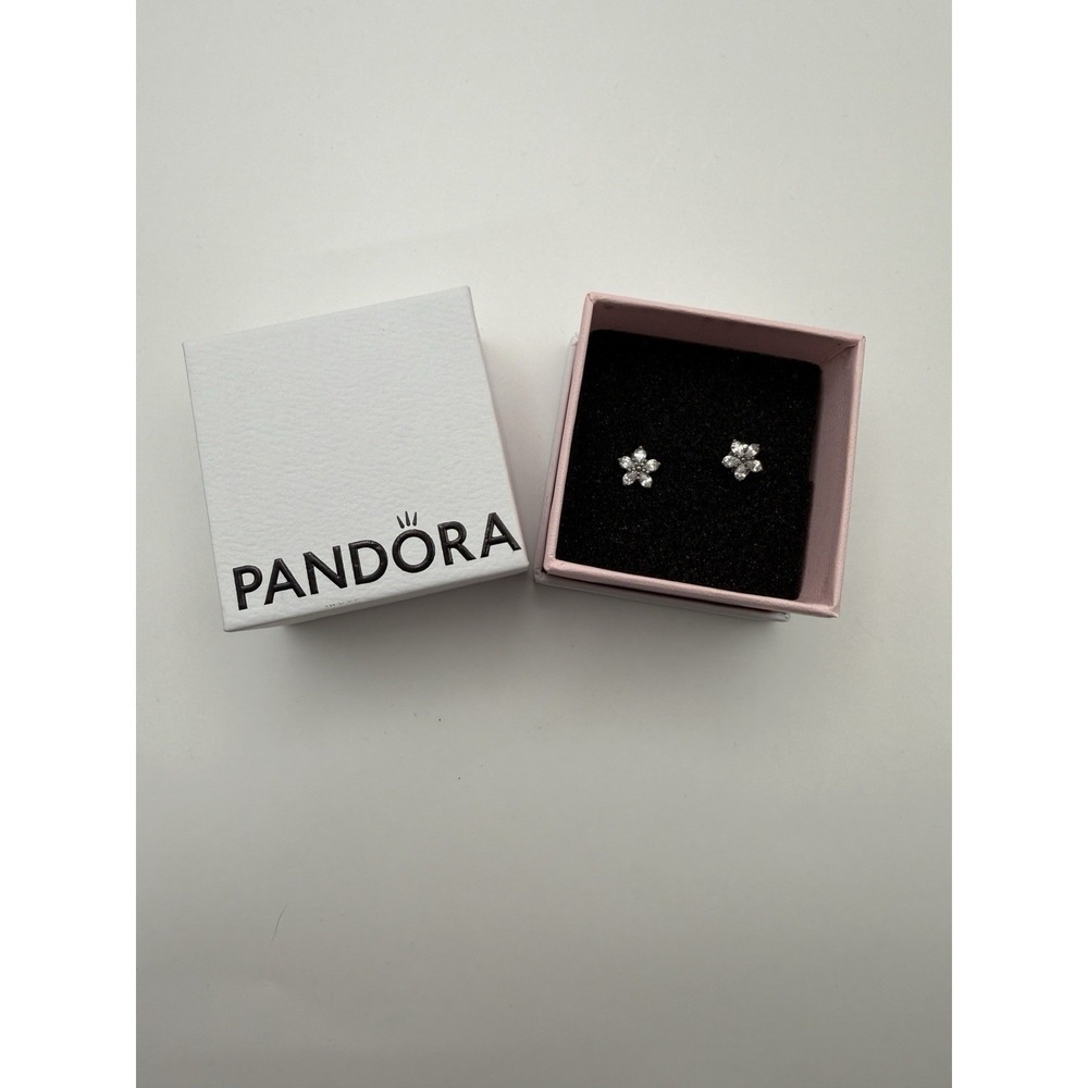 PANDORA Flower Stud Earrings Silver Metal Crystal Clear Beauty Floral Theme